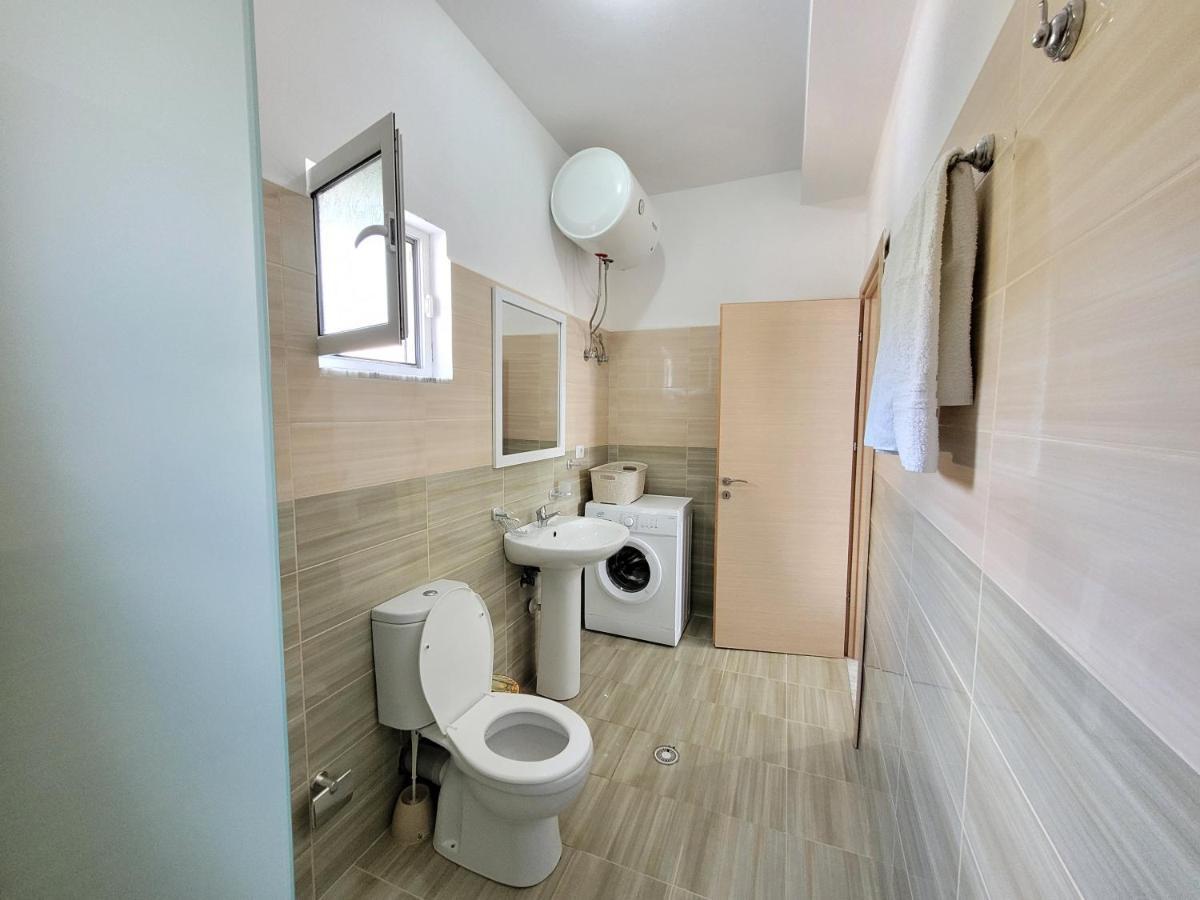 Parid Appartments Sarandë Exteriér fotografie