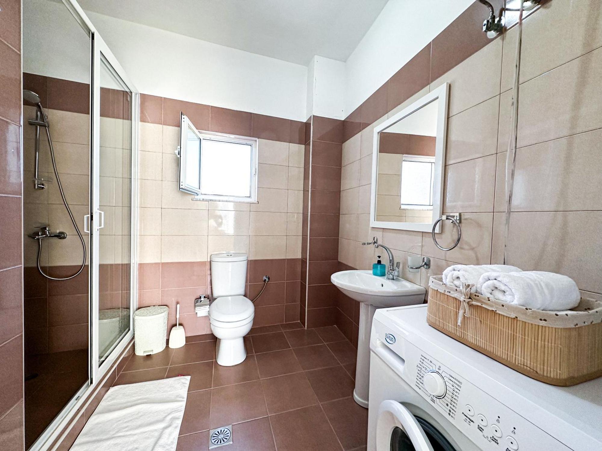 Parid Appartments Sarandë Exteriér fotografie